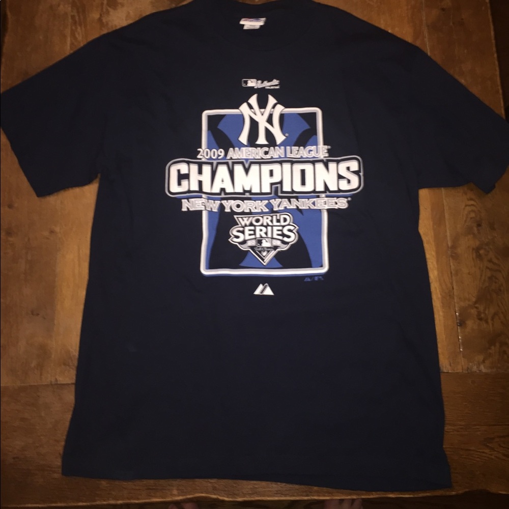 The NY Yankees World Series official American MLB. Cross Posted ON BUYSELL APP